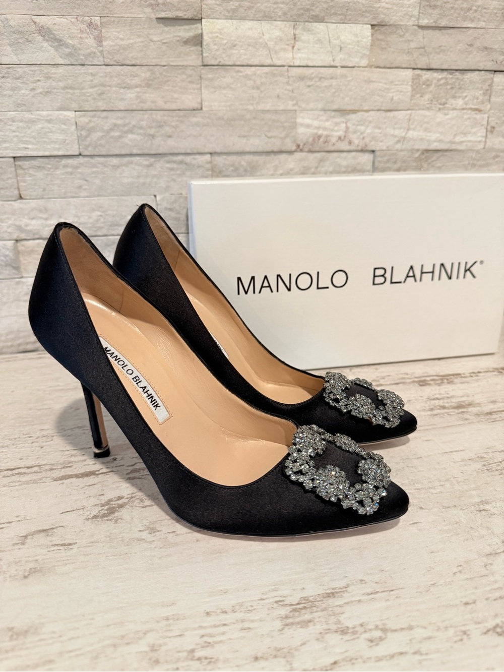 Manolo Blahnik Hangisi 105 Black Satin Heels Women’s Size 36 Luxury Pumps Shoes